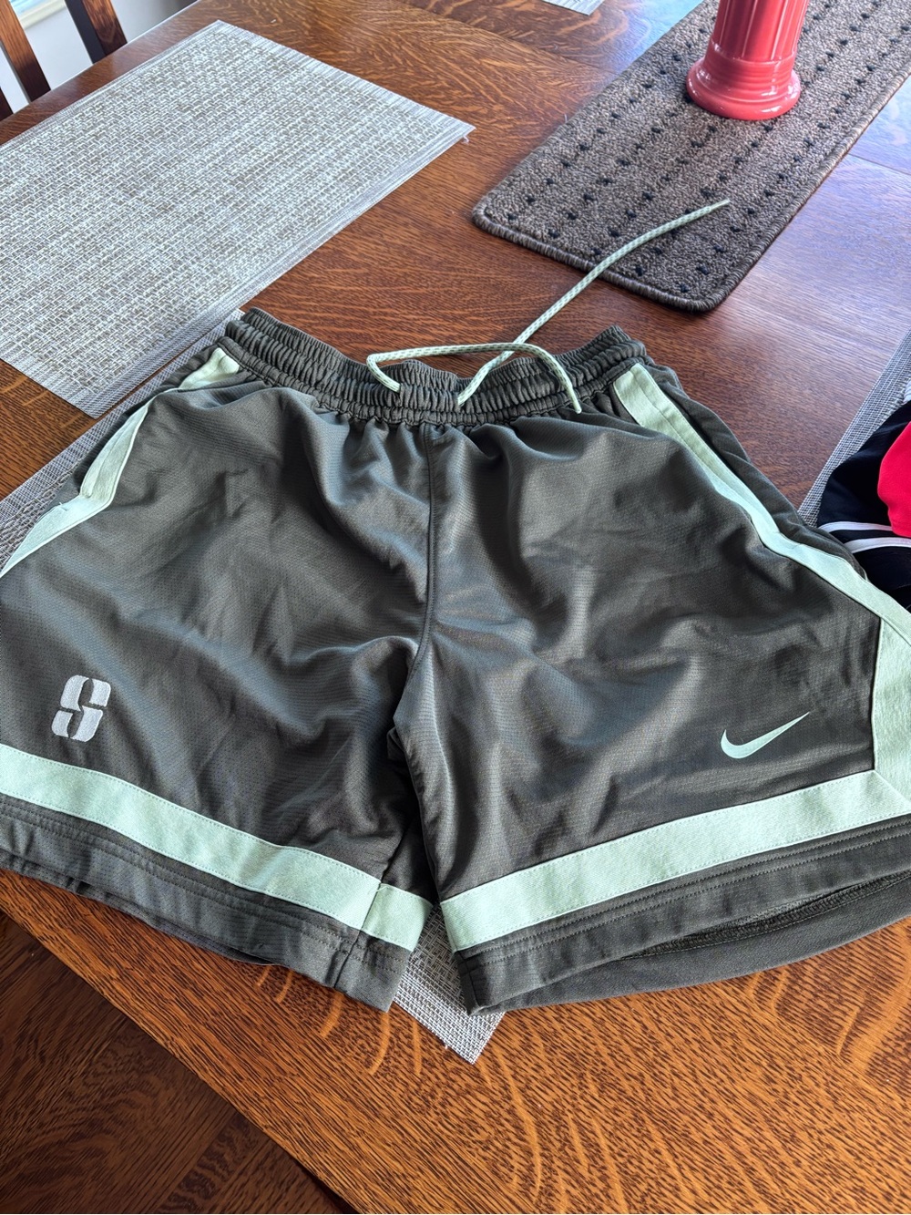 Nike Men’s Olive Green Athletic Shorts with Mint Trim - size M